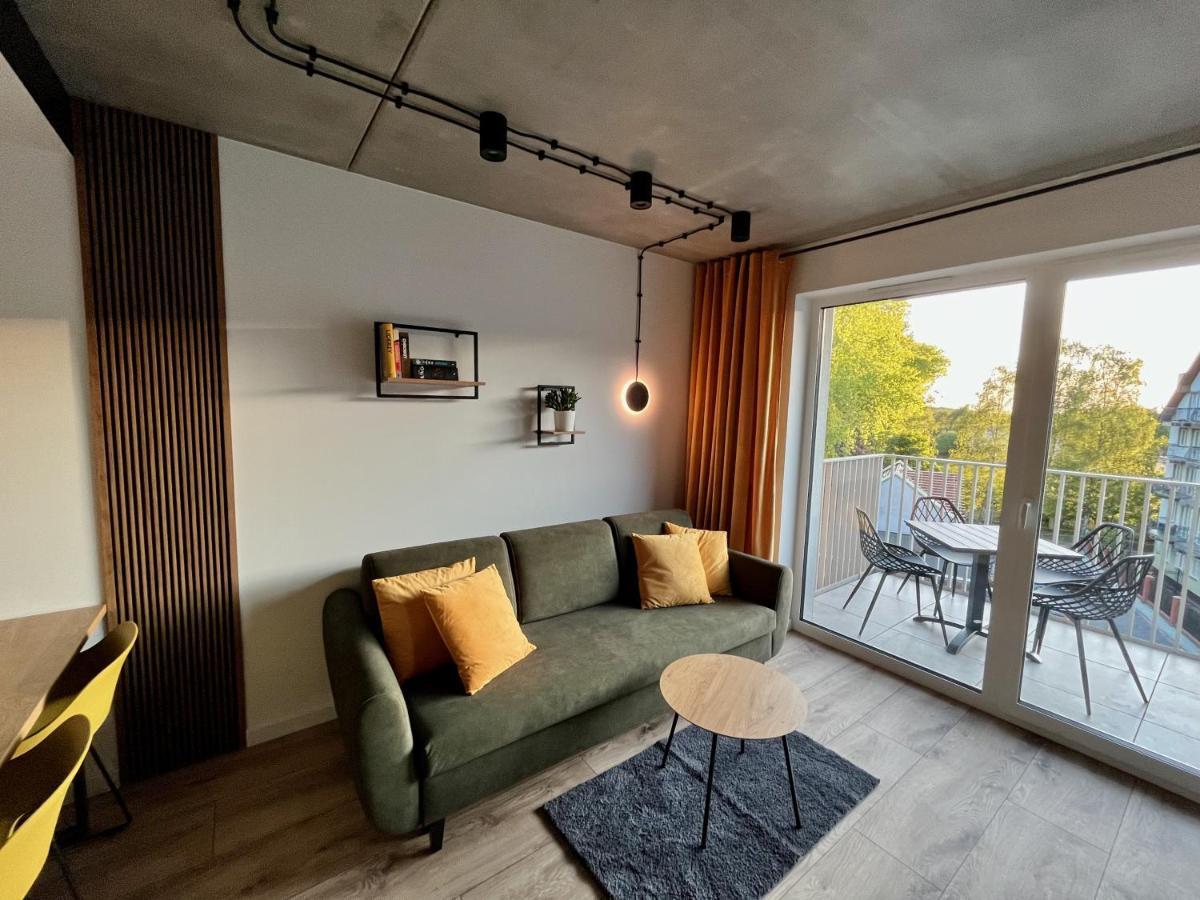 Green Port Spa Kolobrzeg Stylowy Loft- W Cenie Klimatyzacja, Baseny, 2 Jacuzzi, Sauna, Szlafroki, Bawialnia Ngoại thất bức ảnh